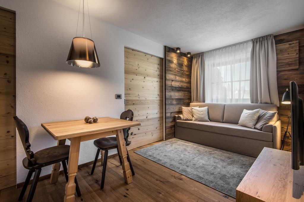 לה וילה Chalet Prades Dolomiti Lodges חדר תמונה